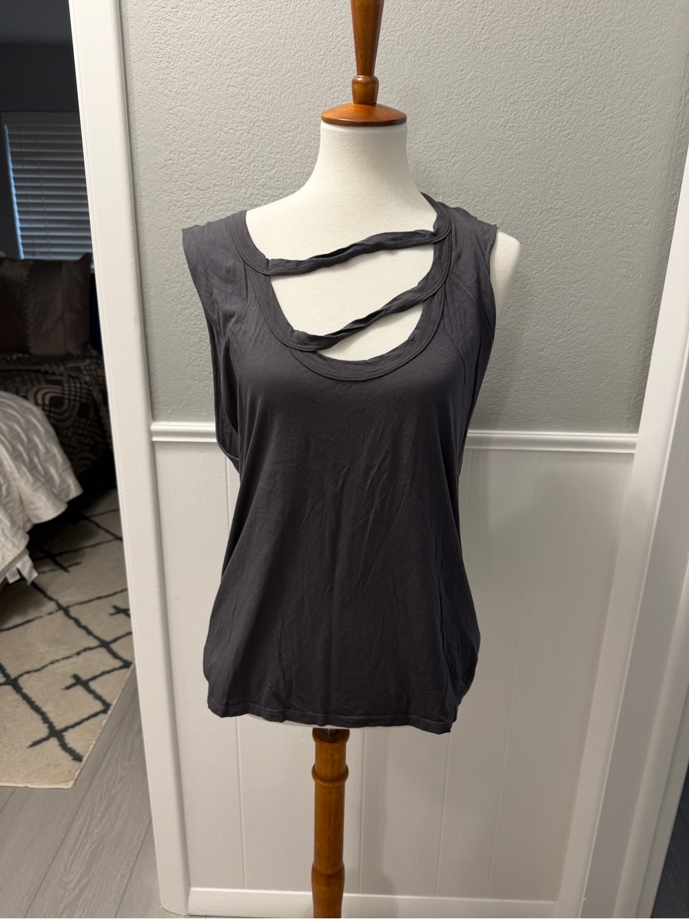 LA Made Nolan Charcoal Tank Size S